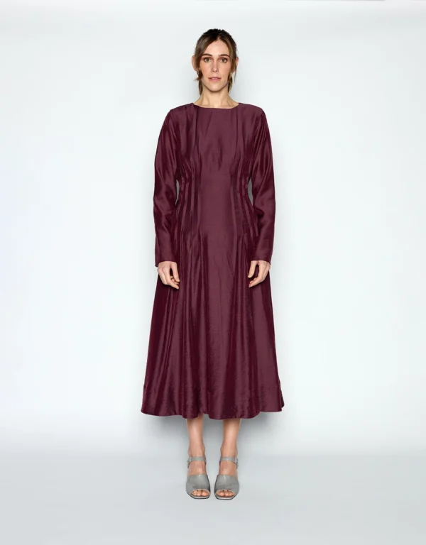 ME DRESS